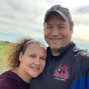 Meet your Posher, Everett erin